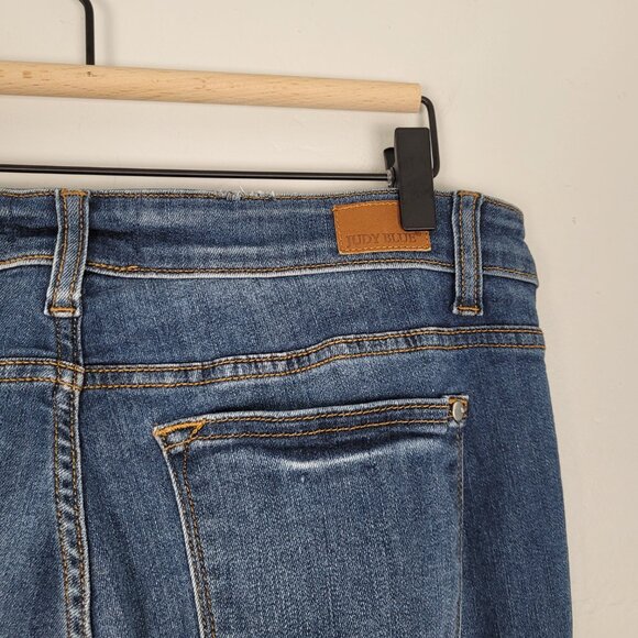 Judy Blue Straight Fit Jeans Stretch Denim Mid Rise Medium Wash Blue Size 31 - Picture 9 of 14